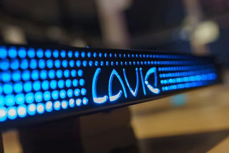 LAVIE